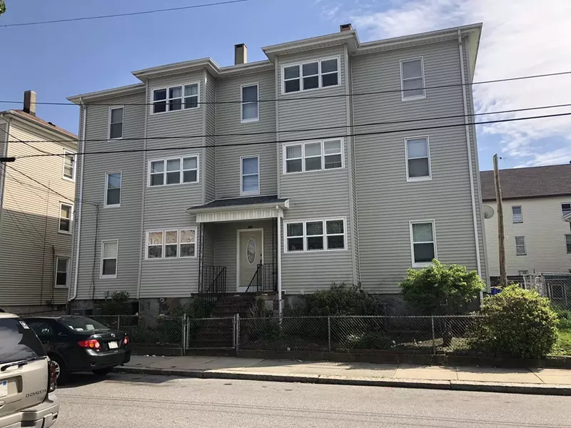 145 Suffolk St #3W, Fall River, MA 02720