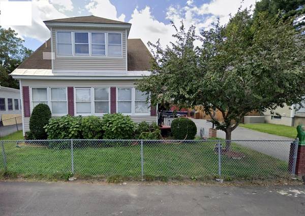 53 Joffre St, Lowell, MA 01851