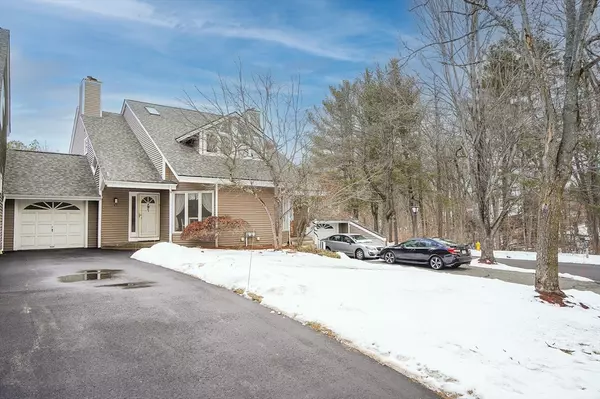 Southwick, MA 01077,47 S View Drive #47