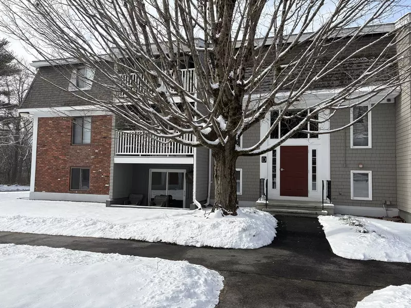 220 Bedford St #D-3, Bridgewater, MA 02324