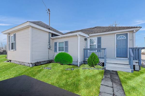 342 Wilbur, Swansea, MA 02777