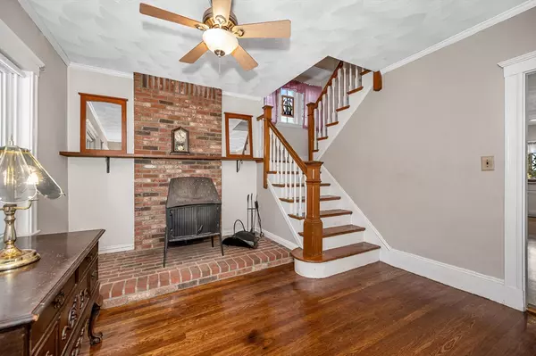 Medford, MA 02155,25 Wicklow Ave