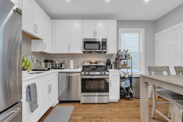 68 Harvest St #3, Boston, MA 02125