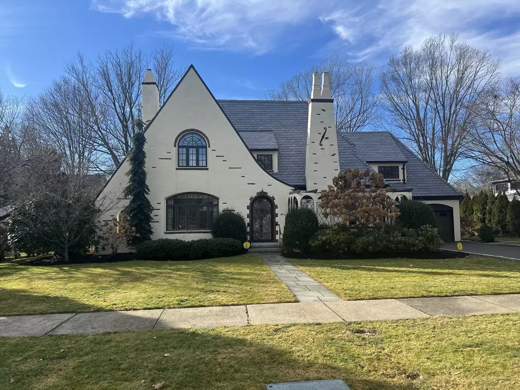 Winchester, MA 01890,58 Wedgemere Ave