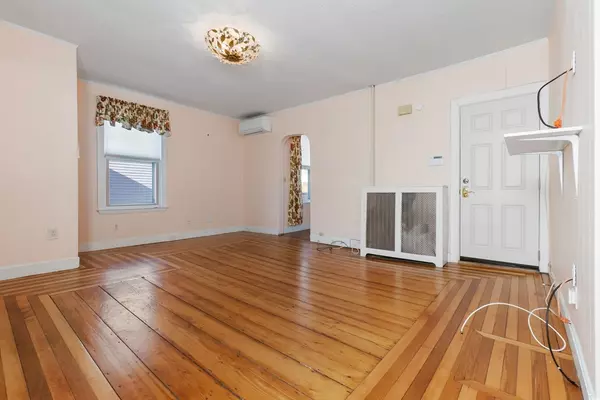 Revere, MA 02151,839 Winthrop Ave #1