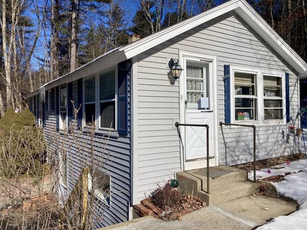 Holden, MA 01522,1202 Wachusett St