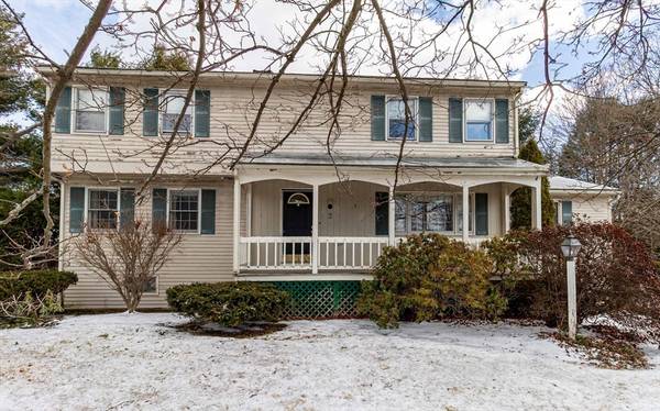 2 Old Summer Street, Medway, MA 02053