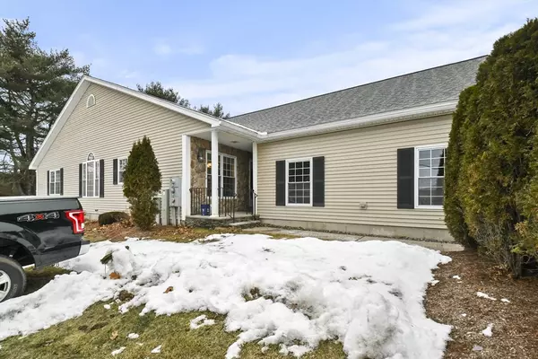 69 Clipper Way #69, Newburyport, MA 01950