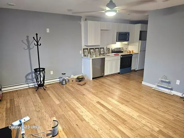 Boston, MA 02119,118 Winthrop St #2