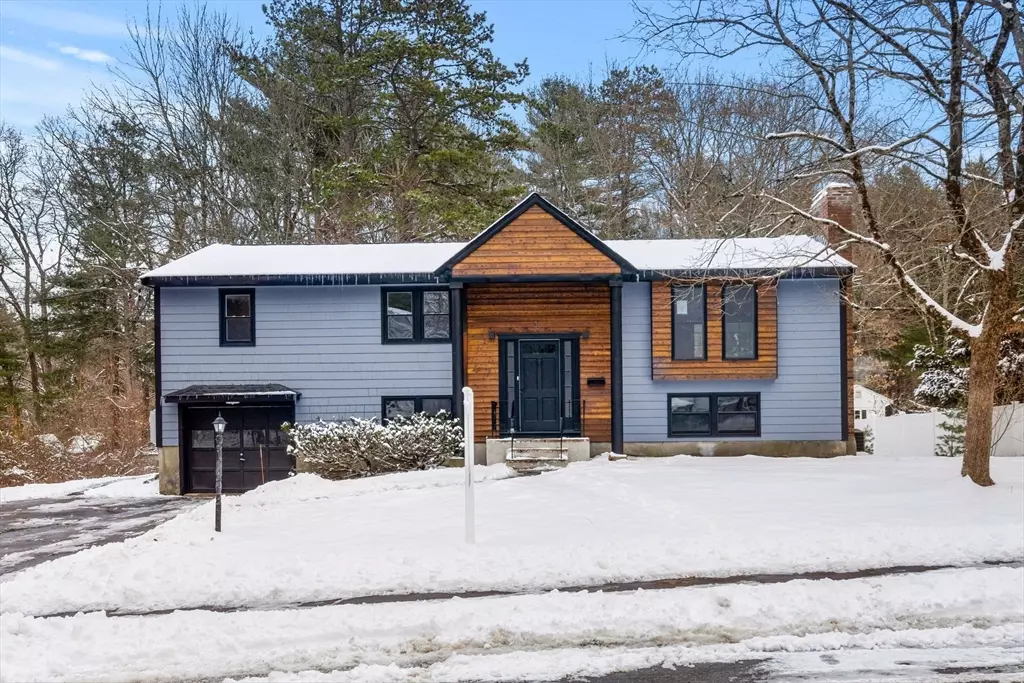 Sharon, MA 02067,36 Oak Hill Dr