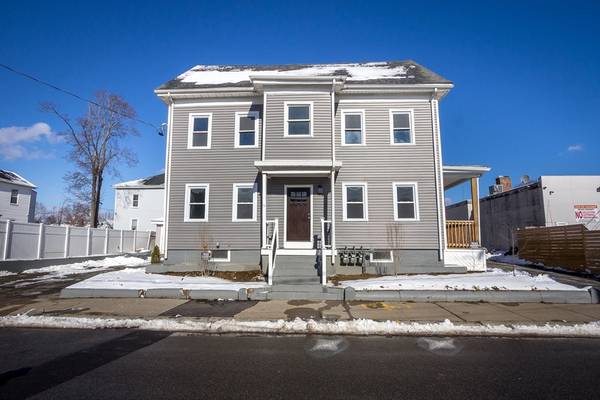 9 Highland St, Brockton, MA 02301