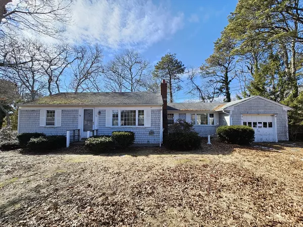 33 Wren Way, Yarmouth, MA 02664