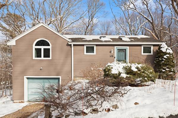 15 Amherst Rd, Hopkinton, MA 01748