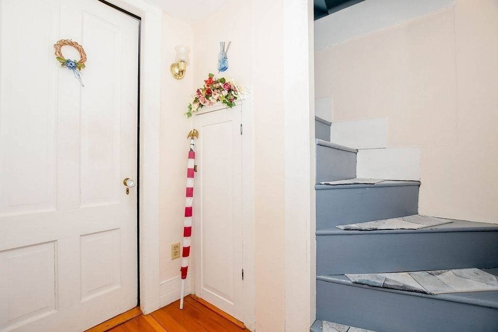 Mattapoisett, MA 02739,53 Main St