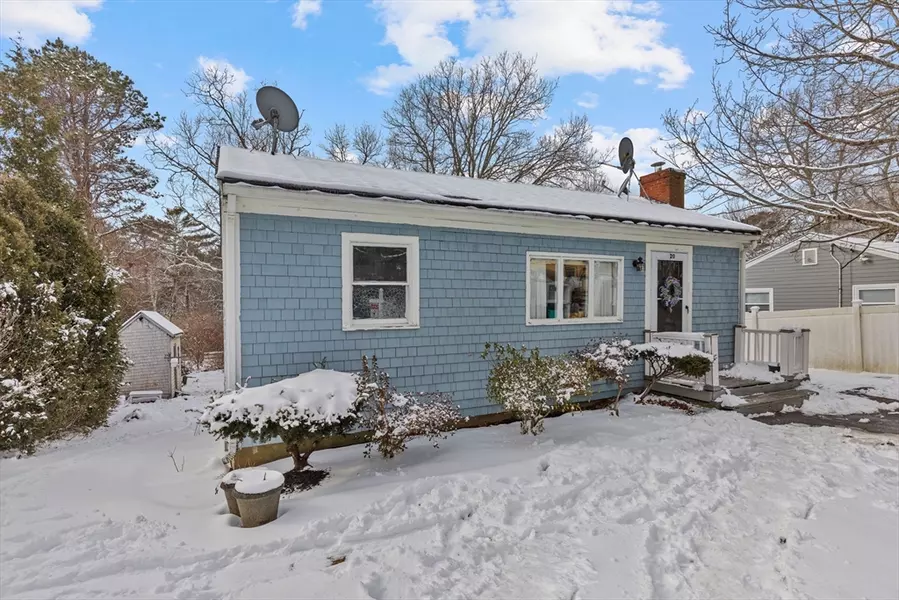 20 Centerville Way, Plymouth, MA 02360