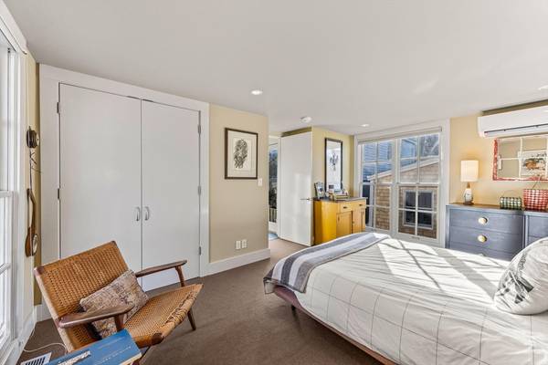 2 Daggett Lane, Provincetown, MA 02657