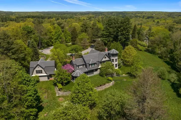 Concord, MA 01742,49 Willard Common