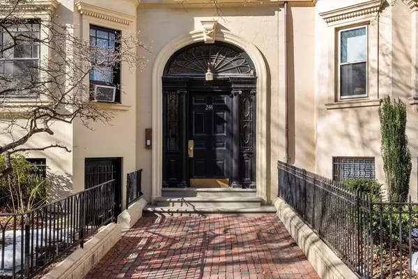 244 Beacon Street #1B, Boston, MA 02116