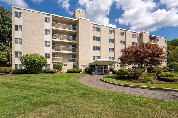 Stoneham, MA 02180,300 Park Terrace #335