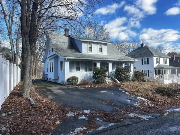 West Bridgewater, MA 02379,14 Grant St