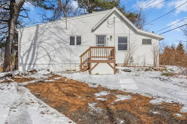 12 King Street, Northborough, MA 01532