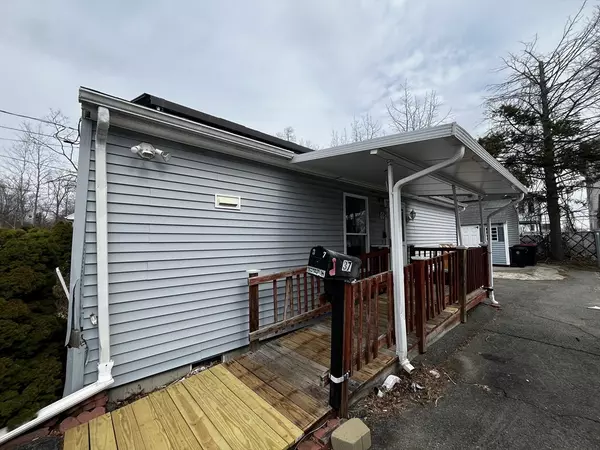 37 Frances St, Brockton, MA 02301