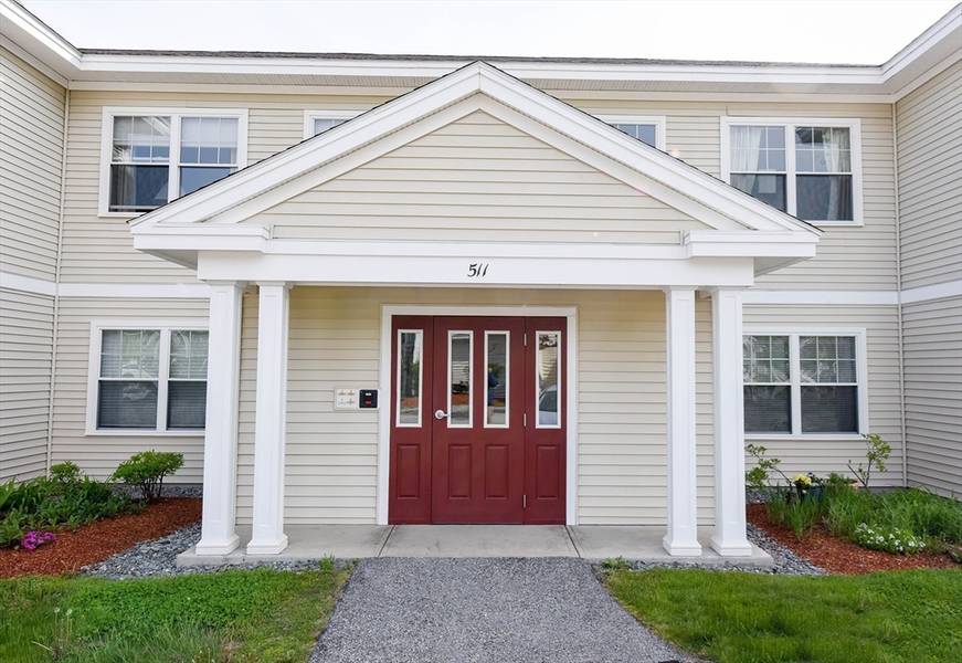 511 Main St #D, Groton, MA 01450