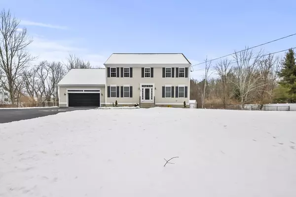 450 Locust St, Raynham, MA 02767