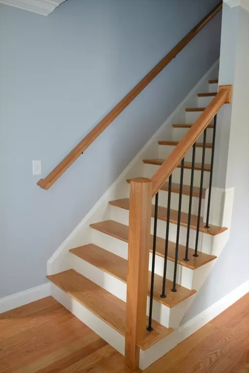 Norton, MA 02766,28 Barrows St