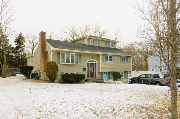 333 Dean St, Norwood, MA 02062