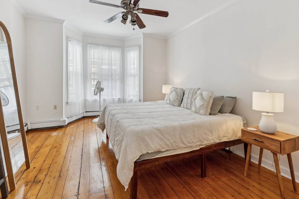 Boston, MA 02127,245 W 5th St #2