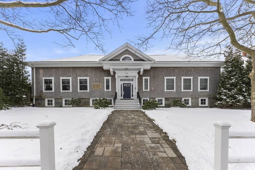 Plymouth, MA 02360,278 Court Street #104
