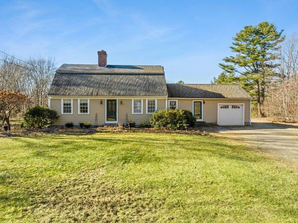 159 Blackstone St, Mendon, MA 01756