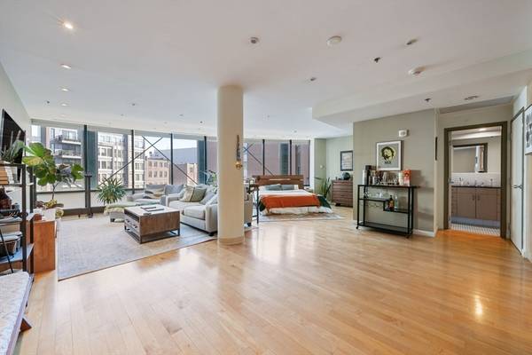 9 W Broadway #423, Boston, MA 02127