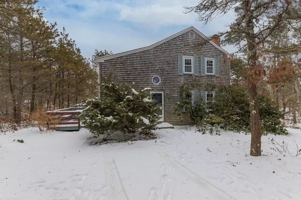 12 Cranberry Lane, Truro, MA 02666