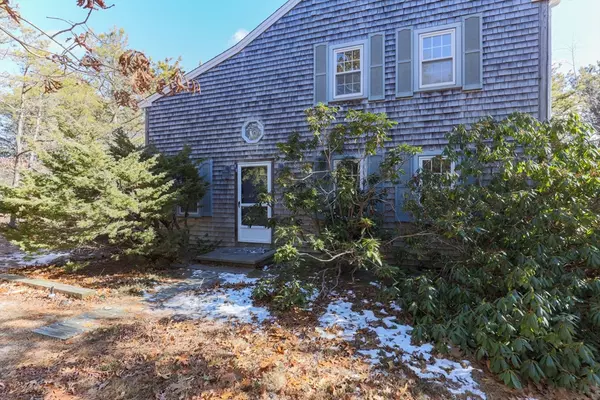 Truro, MA 02666,12 Cranberry Lane