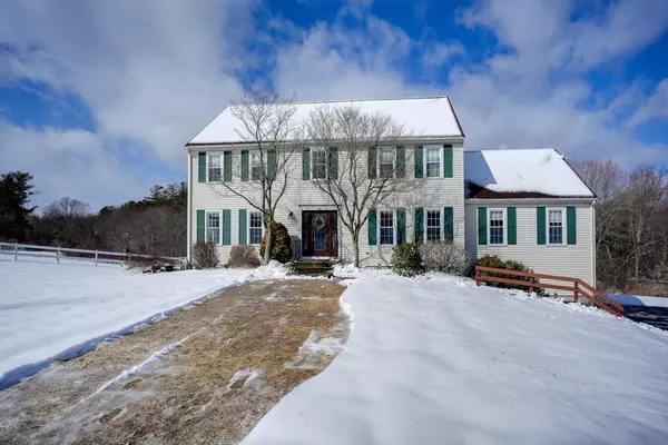 16 Saddle Hill Dr, Northborough, MA 01532