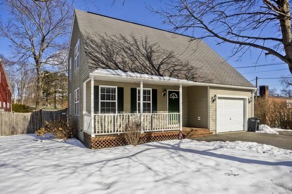 80 Somers Rd, East Longmeadow, MA 01028