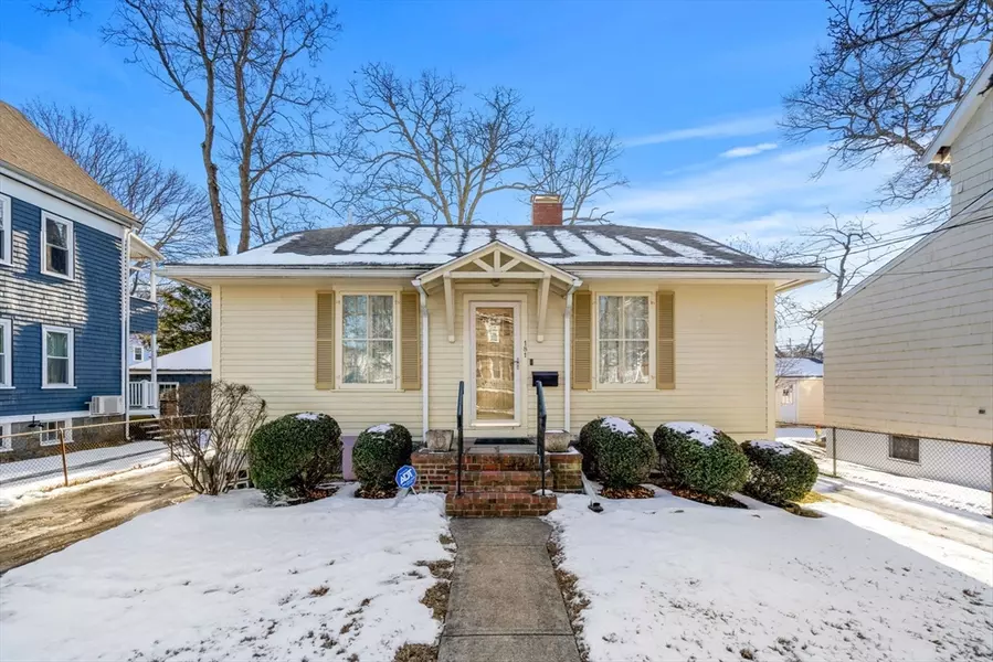 181 Thacher, Milton, MA 02186
