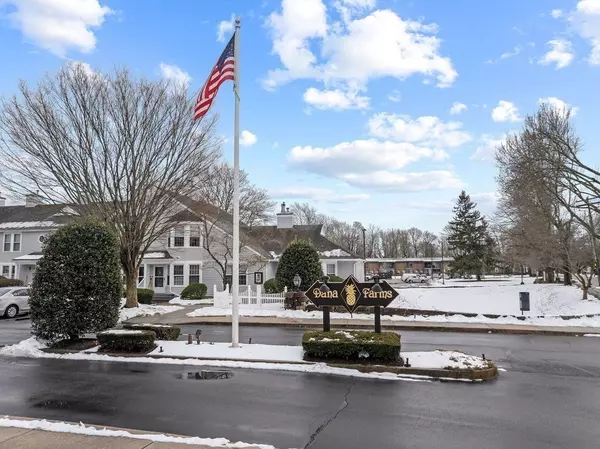 Fairhaven, MA 02719,625 Dana Farms #625