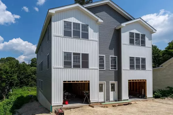 Webster, MA 01570,17 Crosby St #A