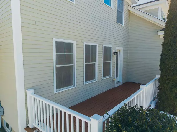 Andover, MA 01810,15 Boardwalk Dr #15