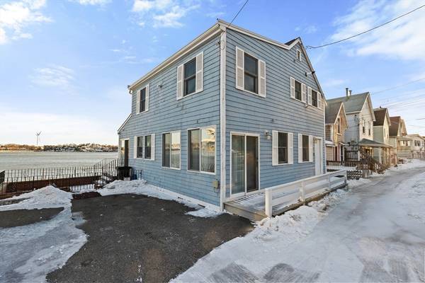 29-A Bay St, Hull, MA 02045