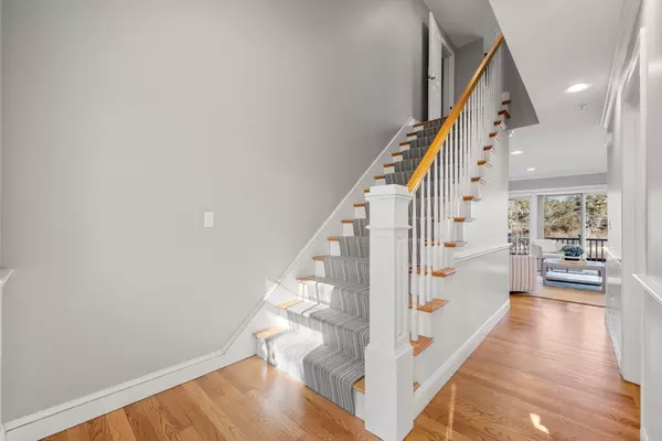 Chatham, MA 02633,1082 Main St #1082