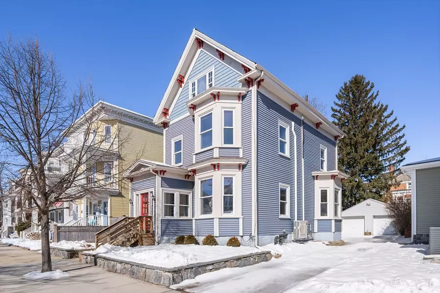 11 Victoria Street, Boston, MA 02125