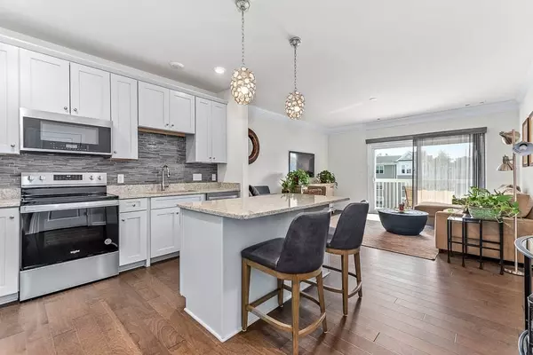 2402 Pennington Drive #2402, Walpole, MA 02081