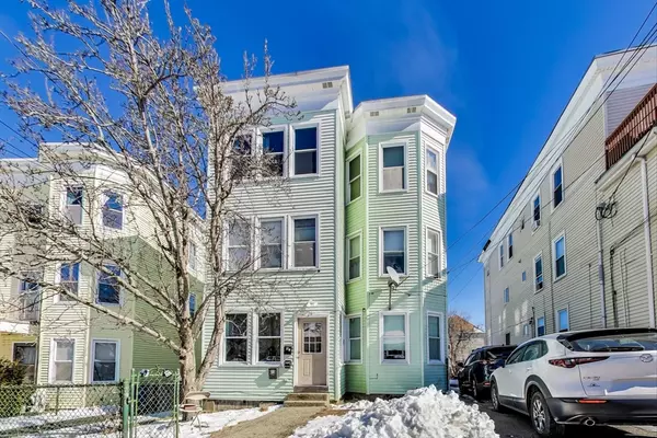 26 Arlington, Revere, MA 02151