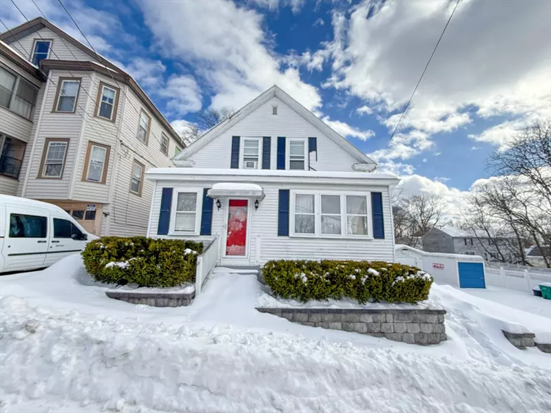 63 Orleans St, Lowell, MA 01850