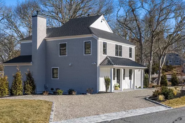 38 Summersea Rd, Mashpee, MA 02649