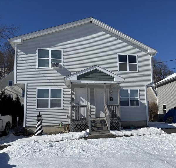 5 Grant Street #right, Holyoke, MA 01040